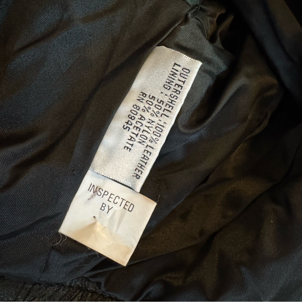 Vintage Black Leather Cropped Jacket - Picture 9 of 15